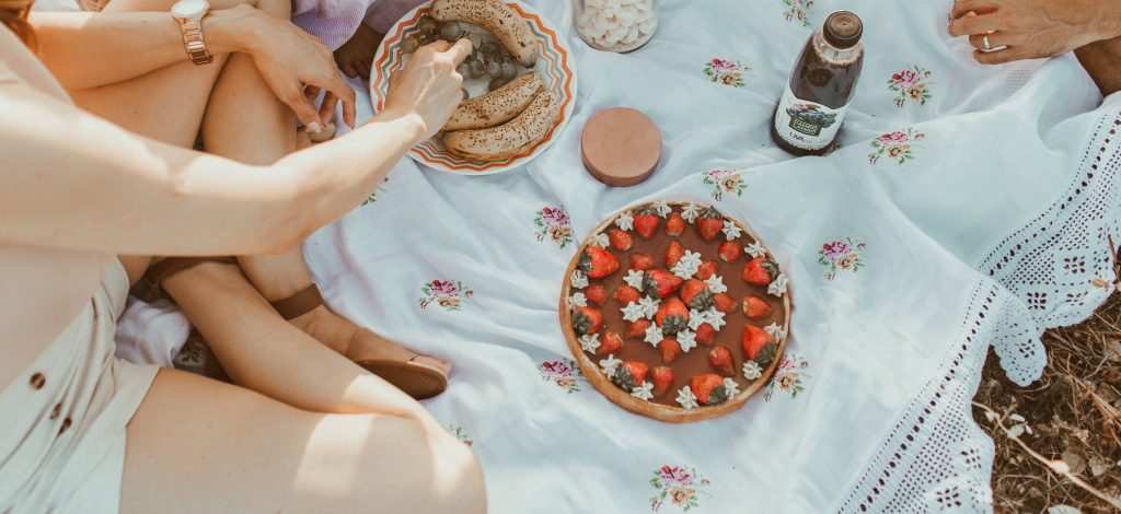 Picknick mit Kuchen